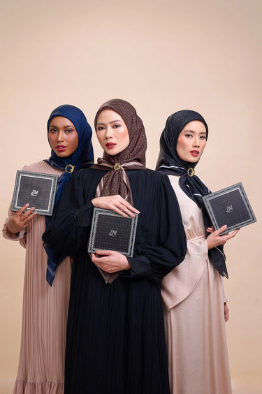 [INCLUDE PREMIUM HARD BOX] ZM Zaskia Mecca - Ukir Monogram Series Scarf Voal - Hijab Square Motif Kerudung Segi Empat