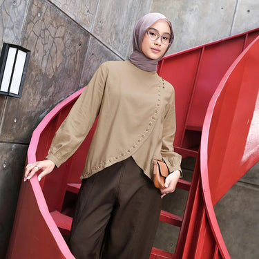 ZM Zaskia Mecca - Ramia Blouse Kemeja Wanita Daily - Detil Bahan Ramsera Katun Premium