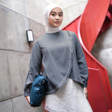 ZM Zaskia Mecca - Ramia Blouse Kemeja Wanita Daily - Detil Bahan Ramsera Katun Premium