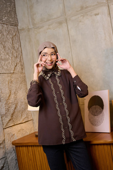 [New Arrivlas] ZM Zaskia Mecca - Chiva Kemeja Blouse - Wijaya Kusuma