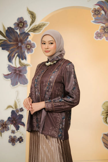 ZM Zaskia Mecca - Yazlyn Blouse - Romansa Khatulistiwa - Edisi Bunga Simpur