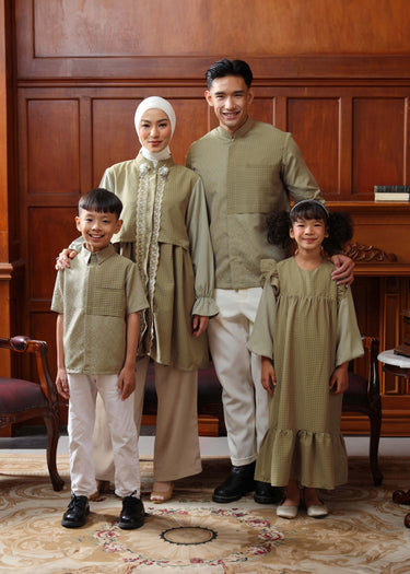 ZM Zaskia Mecca - Sarimbit Family Set Dark Clove - Edisi Senandung Alam - Raya Collection Koleksi Lebaran Premium