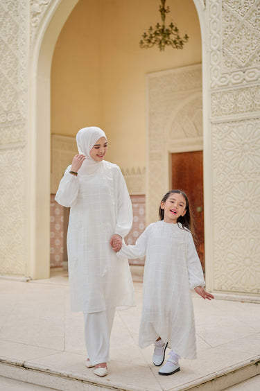 ZM Zaskia Mecca - Mom & Kids Gamis Set Wanita Ibu & Anak Dress - White Series - Binar Samudra - Raya Collection Baju Lebaran