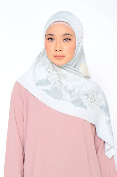 ZM Zaskia Mecca - Bunga Kadupul Scarf Kerudung Segi Empat