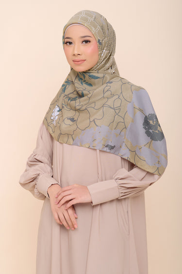 ZM Zaskia Mecca - Marigold Scarf Kerudung Segi Empat