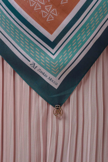 [INCLUDE PREMIUM HARD BOX] ZM Zaskia Mecca - Inisial Monogram Series Scarf Voal - Hijab Square Motif Kerudung Segi Empat