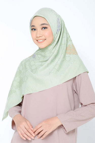 ZM Zaskia Mecca - Bunga Kadupul Scarf Kerudung Segi Empat