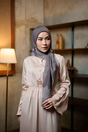 [New COllection] ZM Zaskia Mecca - Scarf Kamboja | Hijab Premium Square Motif Kerudung Segi Empat