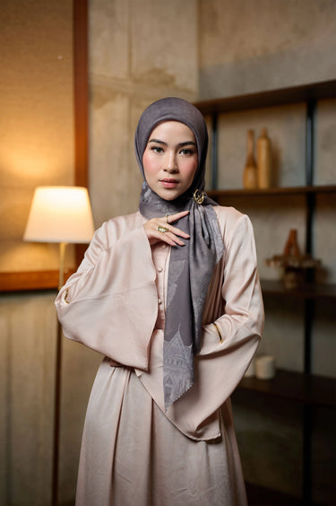 [New COllection] ZM Zaskia Mecca - Scarf Kamboja | Hijab Premium Square Motif Kerudung Segi Empat