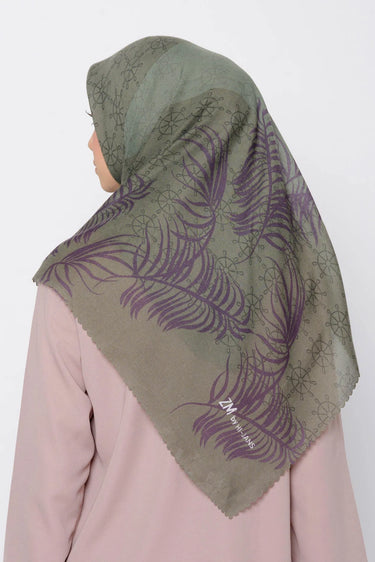 ZM Zaskia Mecca - Labuan Bajo Scarf Kerudung Segi Empat