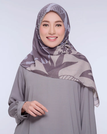 ZM Zaskia Mecca - Malea Scarf Kerudung Segi Empat