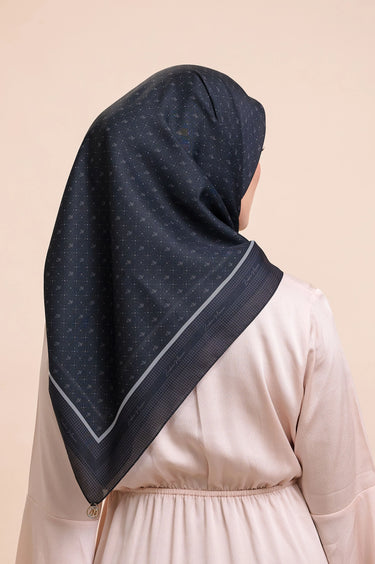 [INCLUDE PREMIUM HARD BOX] ZM Zaskia Mecca - Ukir Monogram Series Scarf Voal - Hijab Square Motif Kerudung Segi Empat