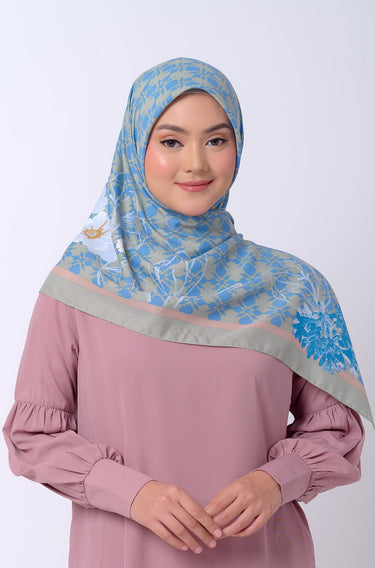 ZM Zaskia Mecca - Nagasari Scarf Kerudung Segi Empat