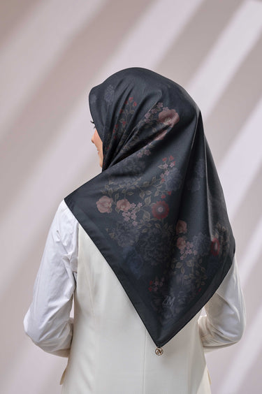 [INCLUDE PREMIUM HARD BOX] ZM Zaskia Mecca - Citra Primadona Series Ultra Silky Scarf - Hijab Premium Square Motif Kerudung Segi Empat