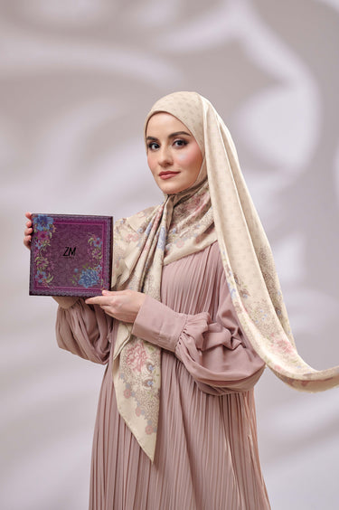 [INCLUDE PREMIUM HARD BOX] ZM Zaskia Mecca - Dara Primadona Series Ultra Silky Scarf - Hijab Premium Square Motif Kerudung Segi Empat