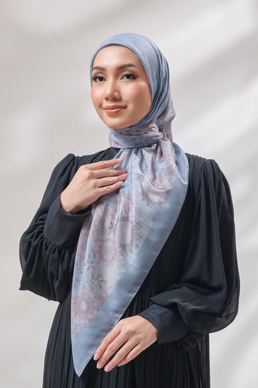[INCLUDE PREMIUM HARD BOX] ZM Zaskia Mecca - Nona Primadona Series Ultra Silky Scarf - Hijab Premium Square Motif Kerudung Segi Empat