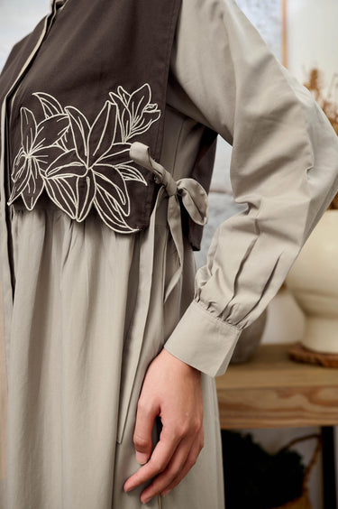 [New Collection] ZM Zaskia Mecca -Sarimbit Family Set - Lilya Puspita | Gamis Wanita | Kemeja Koko Pria Anak