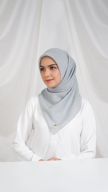 ZM Zaskia Mecca - Sadi New Color Hijab Kerudung Segi Empat
