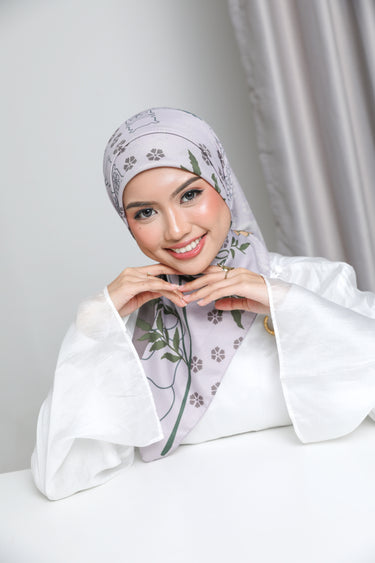 ZM Zaskia Mecca - Marigold Scarf Kerudung Segi Empat