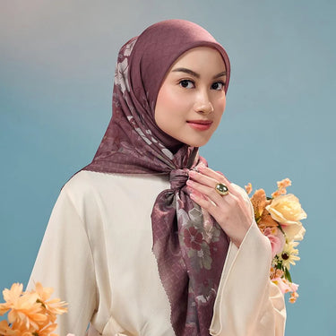 [INCLUDE HARD BOX] ZM Zaskia Mecca - Scarf Bunga Pertiwi Edisi Rasuna Said | Material Voal Alaska Premium | Hijab Motif Segi Empat