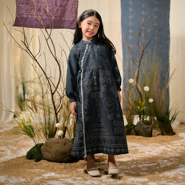 [Raya Collection] ZM Zaskia Mecca - Sarimbit Family Set 1 - Jejak Teduh Ruma | Gamis Wanita | Kemeja Koko Pria Anak