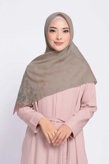 ZM Zaskia Mecca - Jola Scarf Kerudung Segi Empat (Minor)