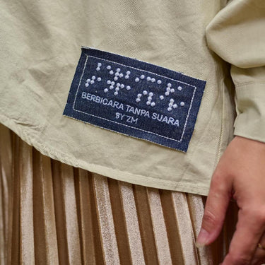 [New Arrivals] ZM Zaskia Mecca - Nada Blouse | Kemeja Wanita Daily | Edisi Berbicara Tanpa Suara