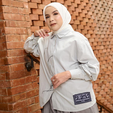 [New Arrivals] ZM Zaskia Mecca - Nada Blouse | Kemeja Wanita Daily | Edisi Berbicara Tanpa Suara