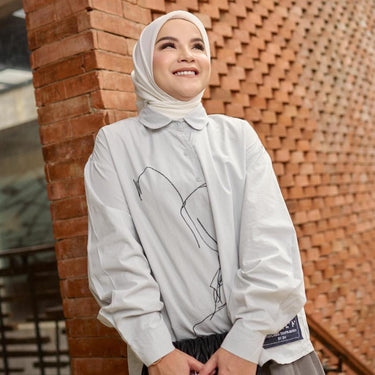 [New Arrivals] ZM Zaskia Mecca - Nada Blouse | Kemeja Wanita Daily | Edisi Berbicara Tanpa Suara